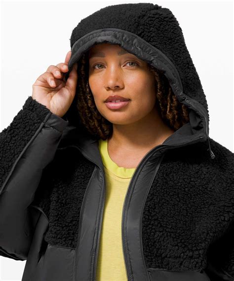 Price and other details may vary based on product size and color. . Lululemon sherpa